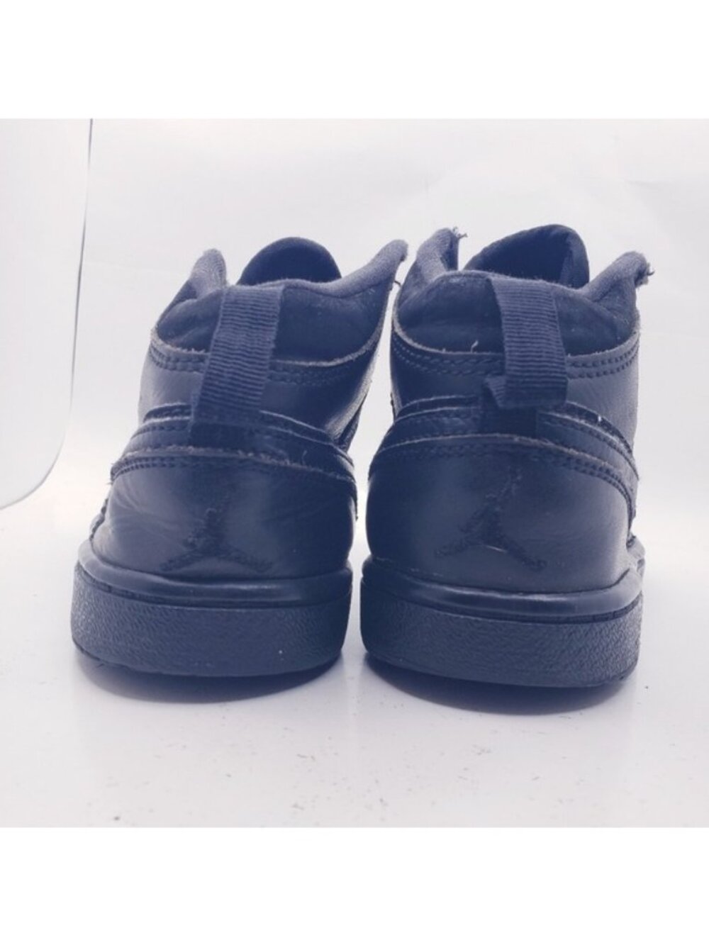 Nike Air Jordan 1 Mid Triple Black Suede & Leather Sneakers Boys Youth Size 2.5 - Picture 3 of 13